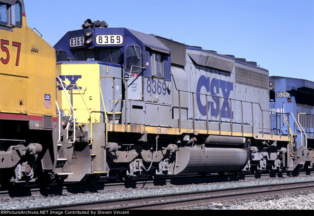 CSX SD40-2 CSXT #8369